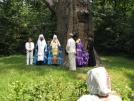 Святіший Патріарх України біля 1000-літнього дуба Максима Залізняка