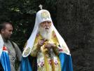 Святіший Патріарх України біля 1000-літнього дуба Максима Залізняка